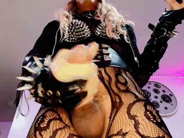 Mistress-21cm Live Webcam on BongaCams