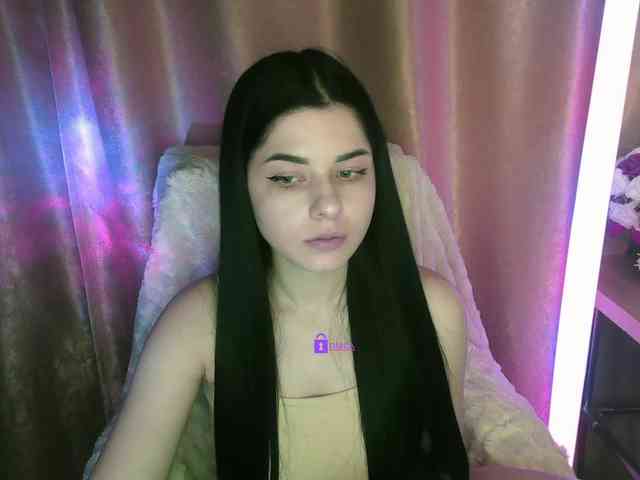 Vishnyaaaa webcam