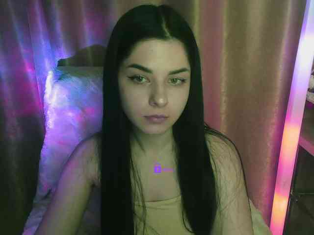 Vishnyaaaa webcam