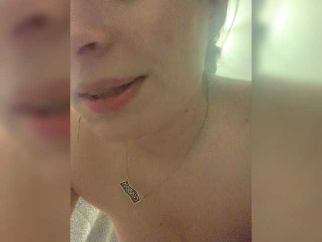 Monika-krasotaya live cam on BongaCams