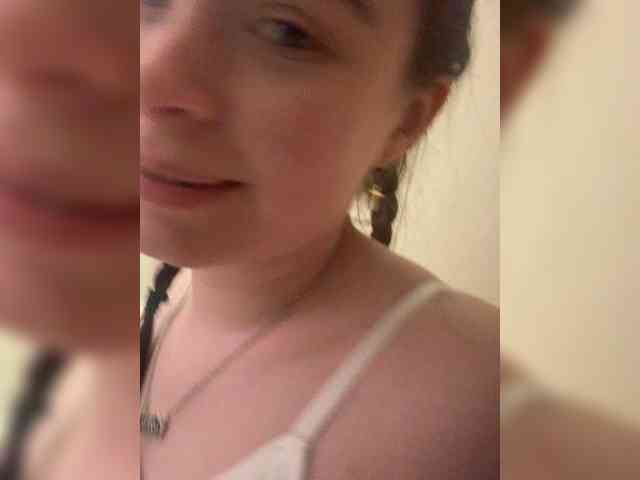 Monika-krasotaya webcam
