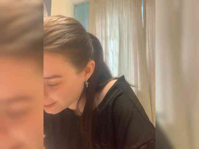 Monika-krasotaya webcam