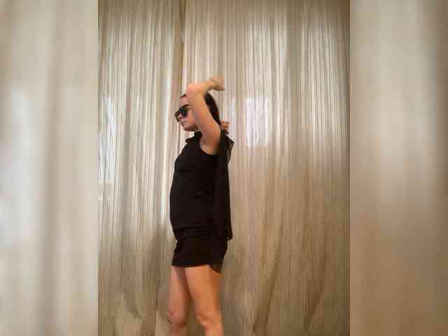 Monika-krasotaya webcam