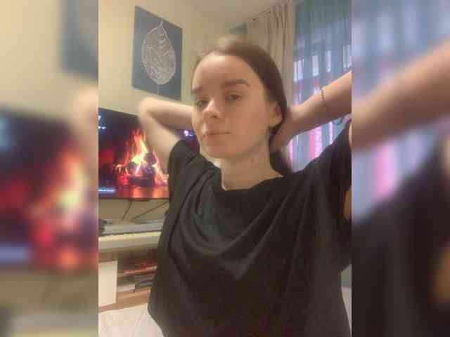 Monika-krasotaya webcam