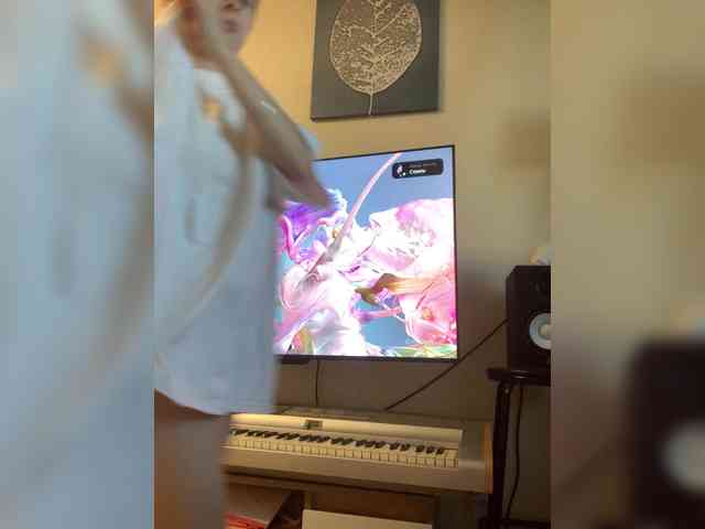 Monika-krasotaya webcam