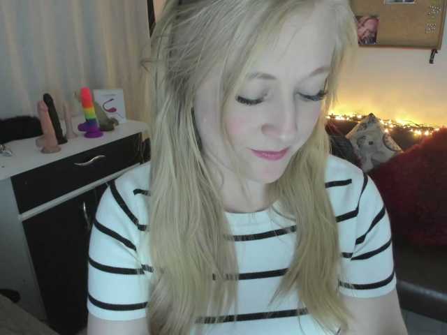 AliceC4t01 live cam on BongaCams