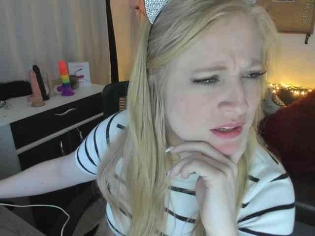 AliceC4t01 webcam