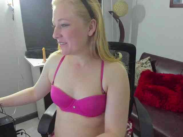 AliceC4t01 webcam