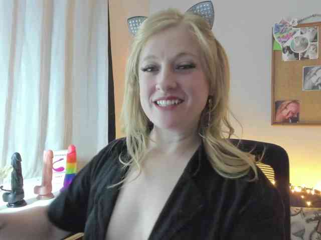 AliceC4t01 webcam