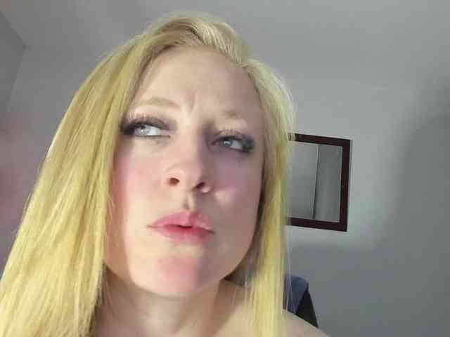 AliceC4t01