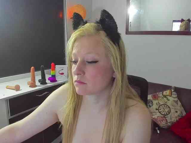 AliceC4t01 webcam