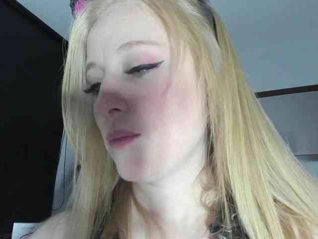 AliceC4t01