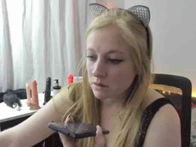 AliceC4t01 webcam