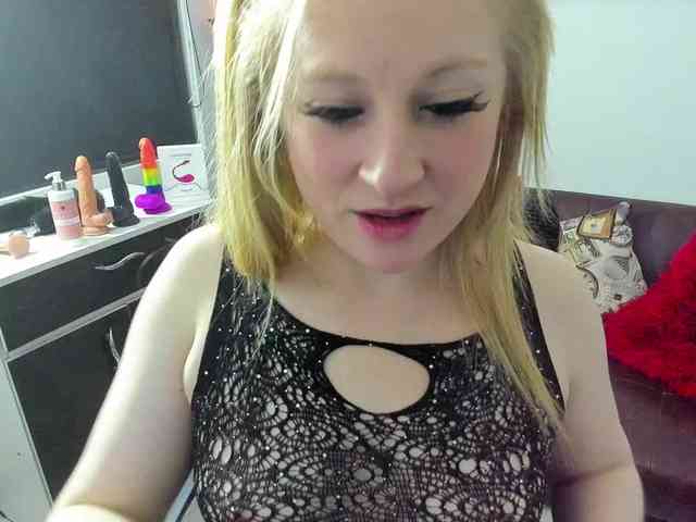 AliceC4t01 webcam