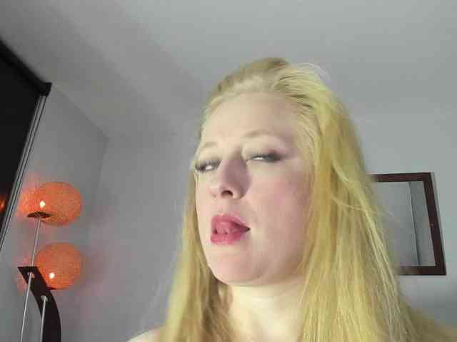 AliceC4t01 webcam