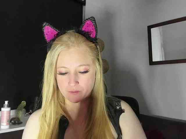 AliceC4t01