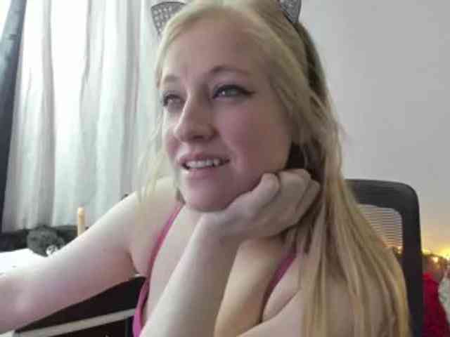 AliceC4t01 webcam