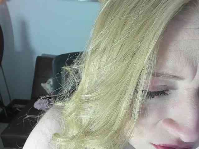 AliceC4t01 webcam