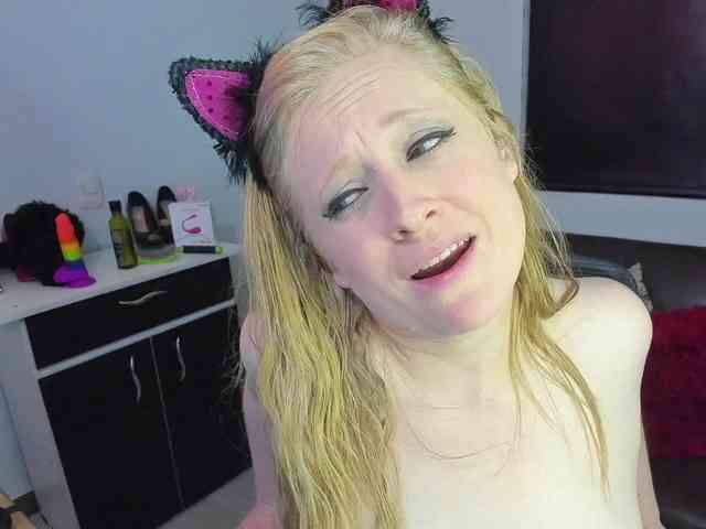 AliceC4t01 webcam