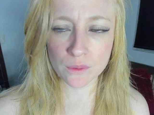 AliceC4t01 webcam