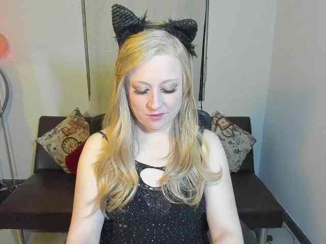 AliceC4t01 webcam