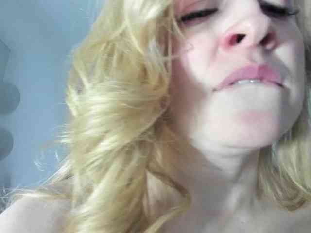 AliceC4t01 webcam