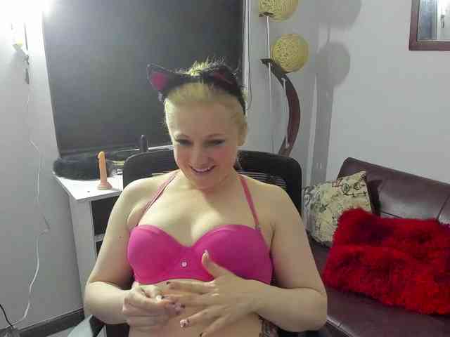 AliceC4t01 webcam