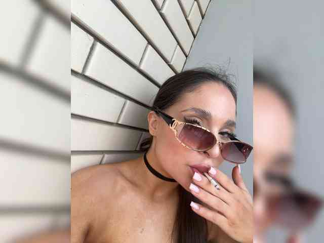 Kriska777 Sex Cam Show