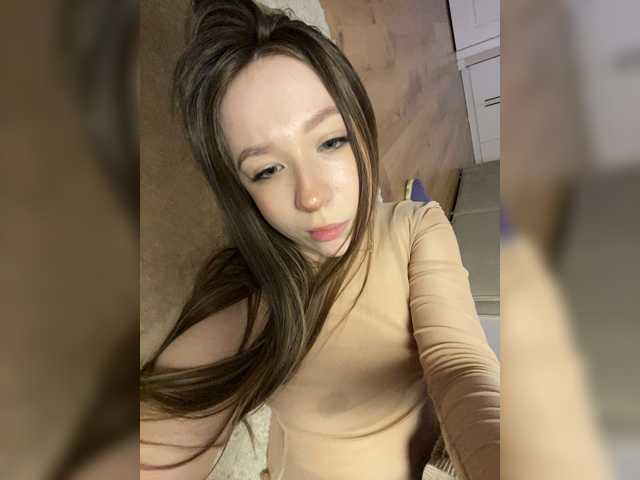 Sashhhkino live cam