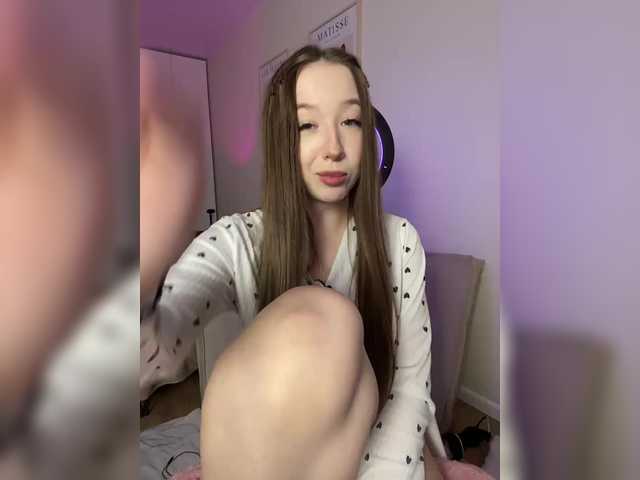 sashhhkino live cam preview
