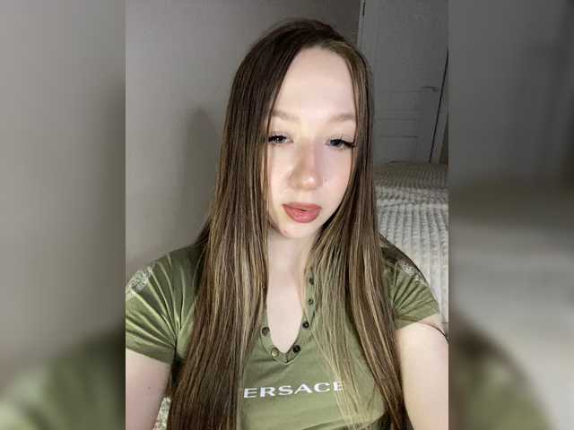 sashhhkino live cam on BongaCams