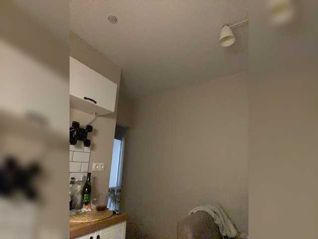 sashhhkino live cam on BongaCams