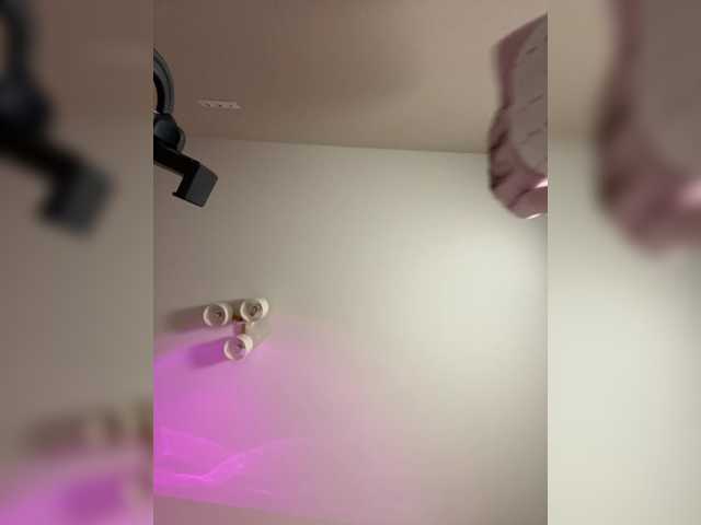 sashhhkino live cam on BongaCams