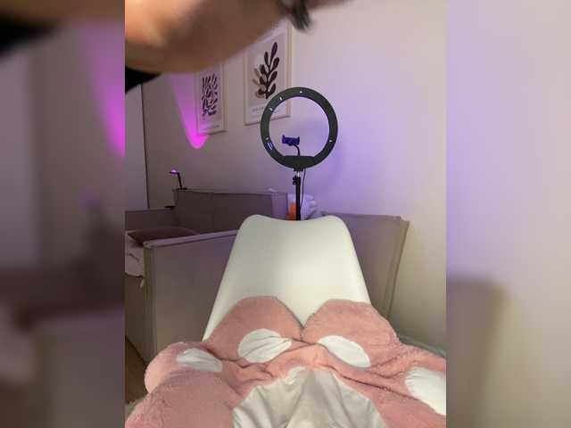 sashhhkino live cam on BongaCams