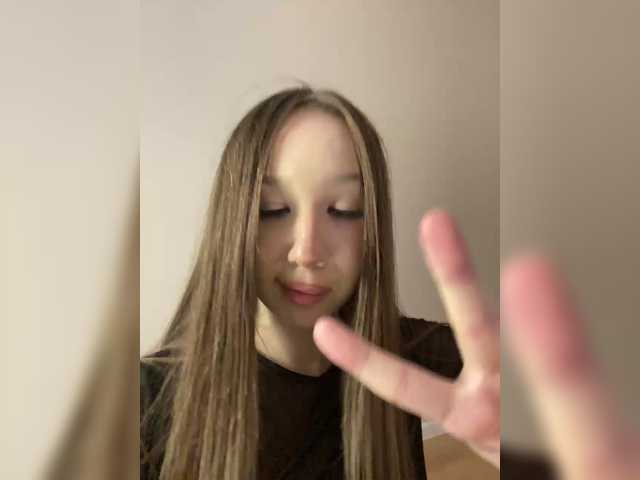 sashhhkino live cam on BongaCams