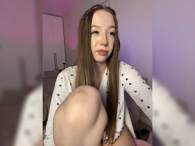 sashhhkino live cam preview