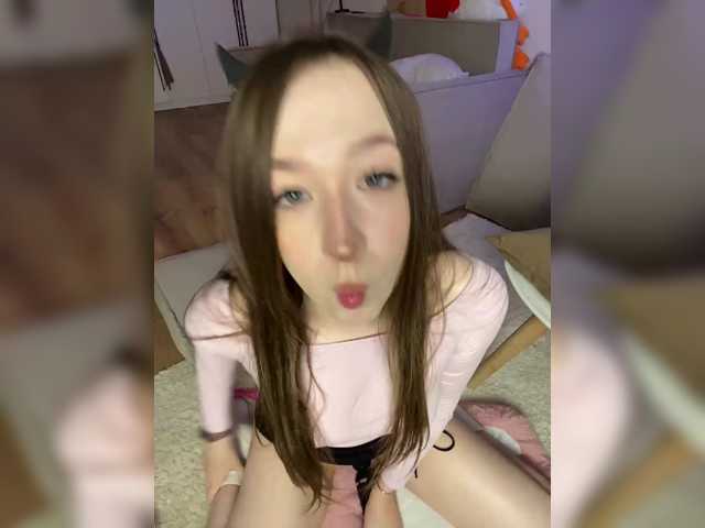 Sashhhkino live cam