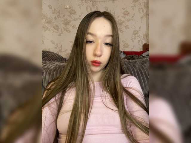 sashhhkino's BongaCams show and profile