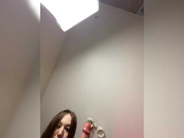 Sashhhkino live cam