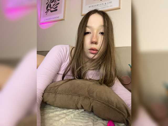 sashhhkino live cam on BongaCams