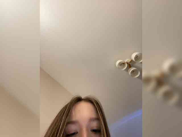 sashhhkino webcam