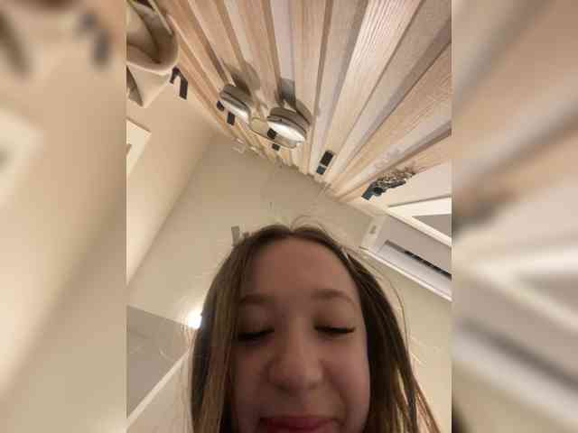 sashhhkino webcam