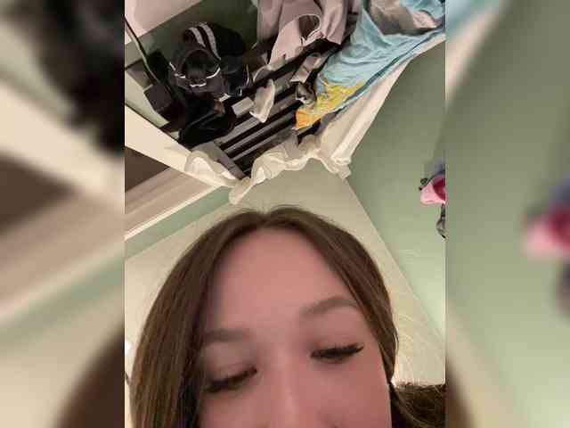 sashhhkino Sex Cam Show