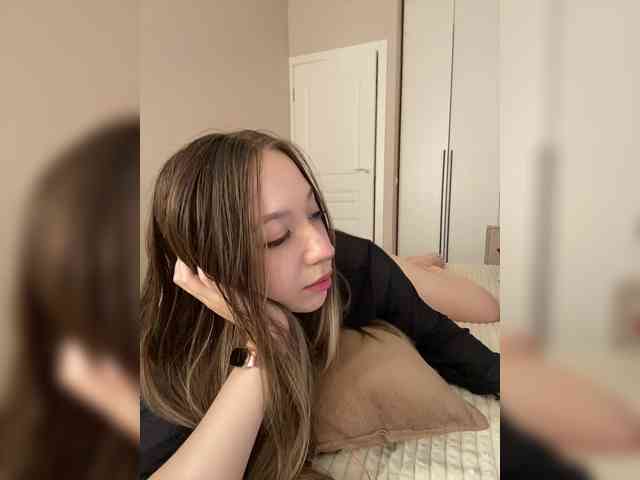 sashhhkino Sex Cam Show