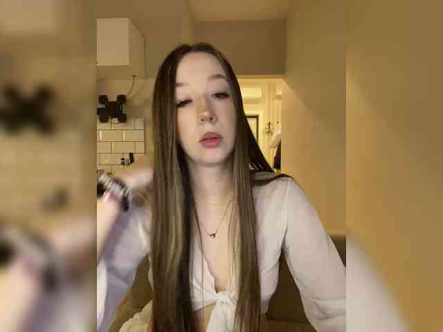 sashhhkino Sex Cam Show