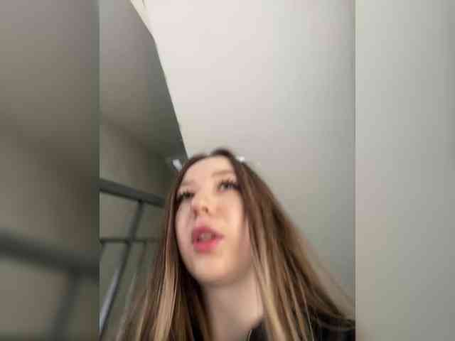 sashhhkino webcam
