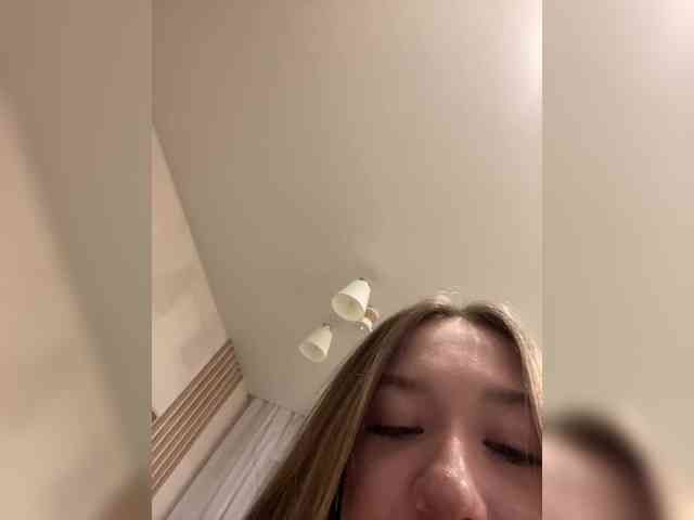 sashhhkino Sex Cam Show