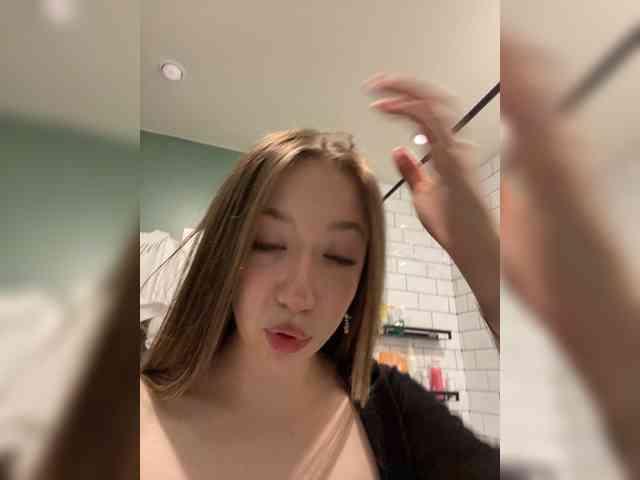sashhhkino Sex Cam Show
