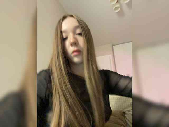 Sashhhkino - Girl 