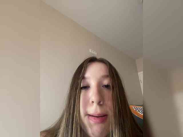 sashhhkino webcam